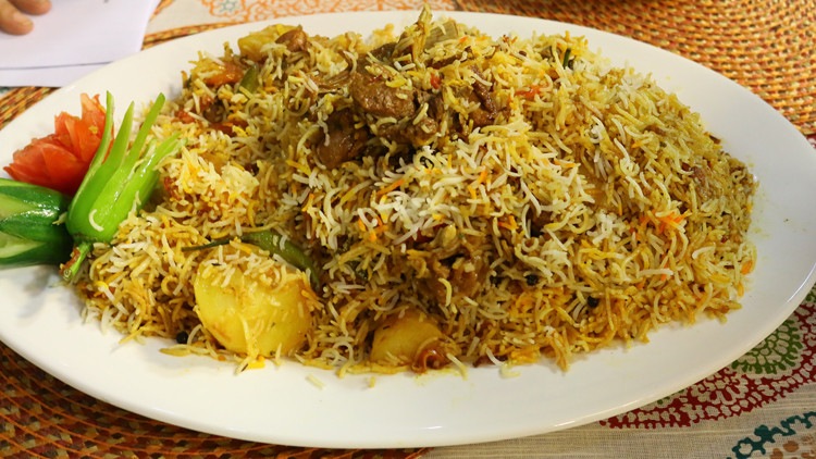 Sindhi Chicken Biryani