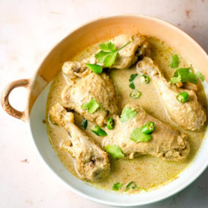 Chicken white karahi with salad