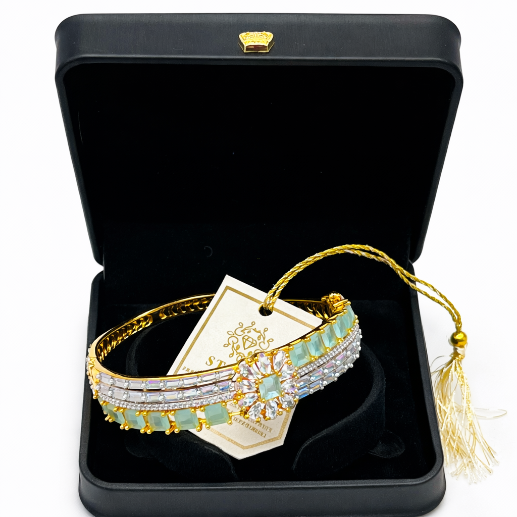 Golden Flower Zirkon Bracelet